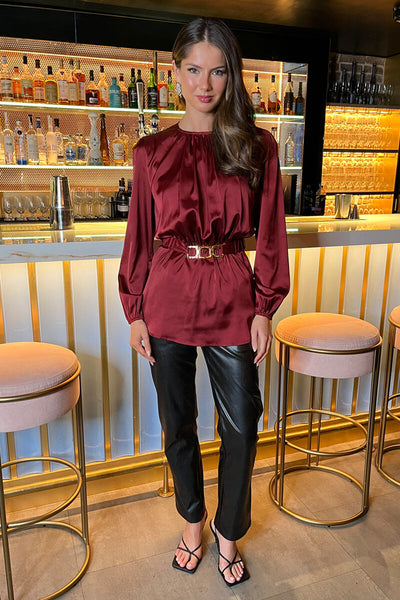 YunaWear | Top met Ceintuur en Lange Mouwen