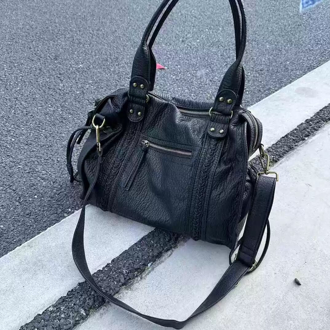 YunaWear | Calouna City Bag