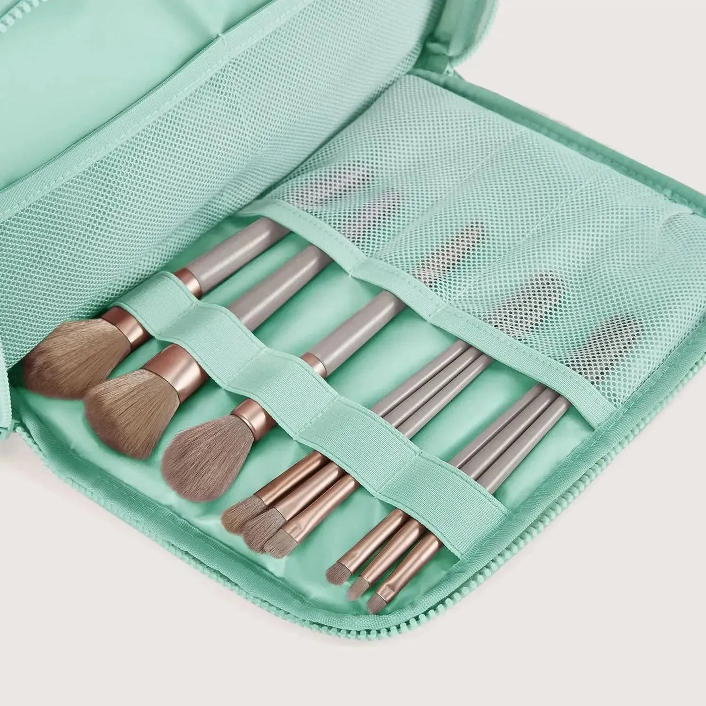 YunaWear | Cloud Duffle Toilettas