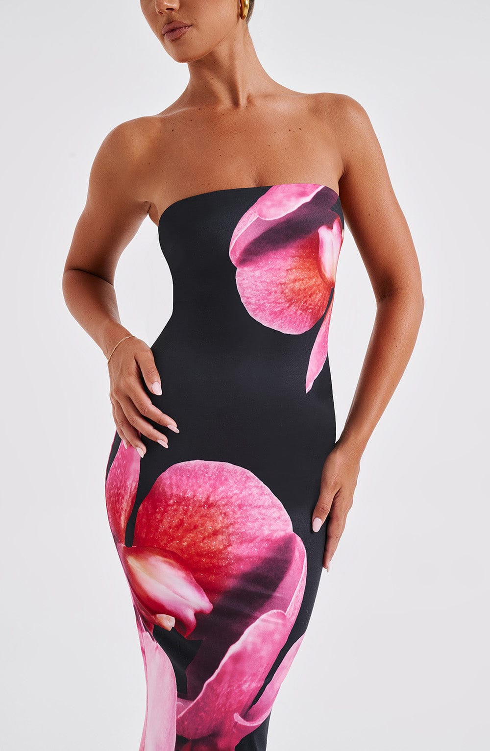 YunaWear | Fiora Midi-Jurk in bloemenprint
